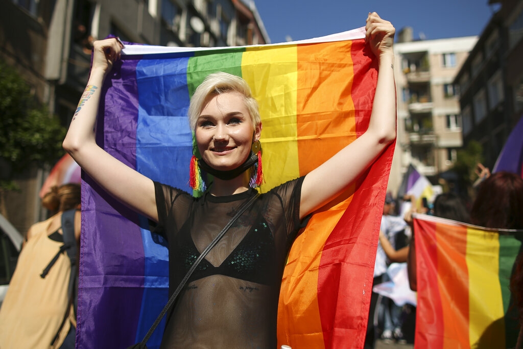 تركيا تستعد لتوجيه ضربة قانونية للمثليين على أراضيها