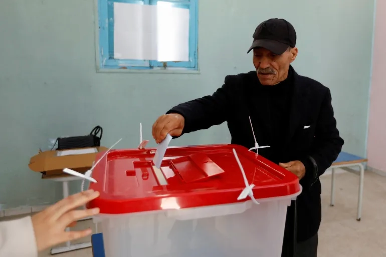 تونس.. انطلاق الجولة الثانية من الانتخابات التشريعية