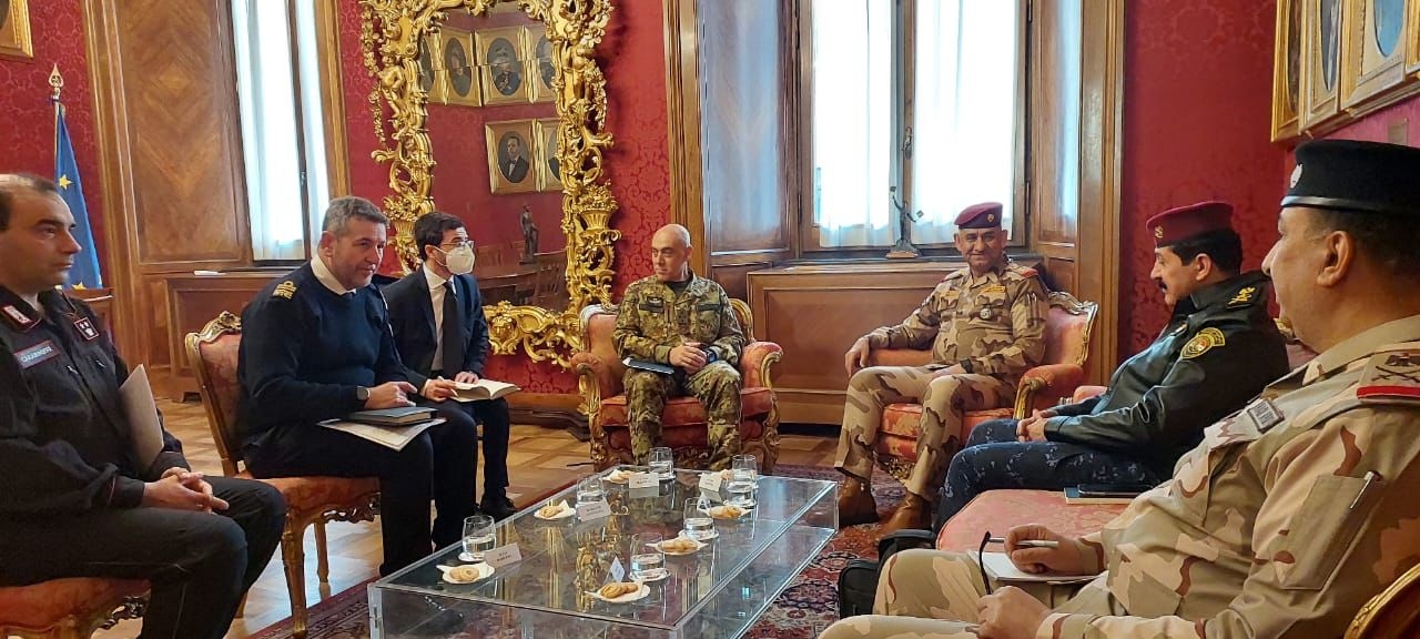 تلبية لدعوة حلف الناتو.. وفد امني عراقي يزور ايطاليا