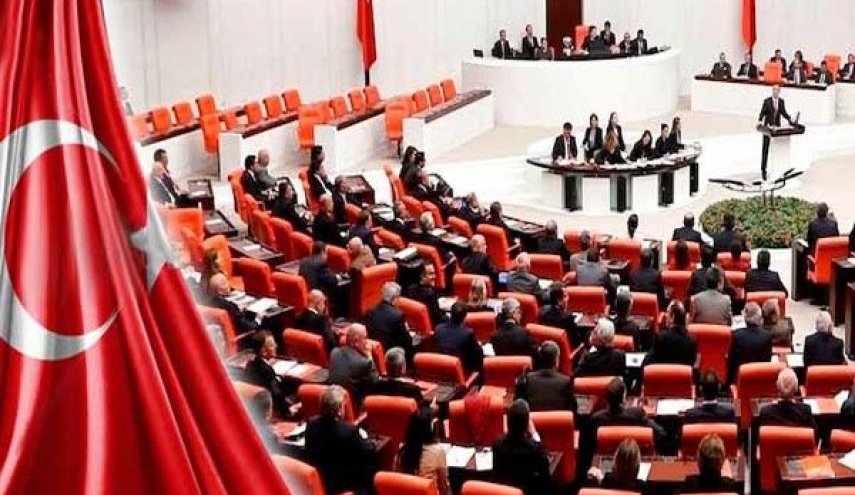 البرلمان التركي يصوت اليوم على انضمام فنلندا إلى 