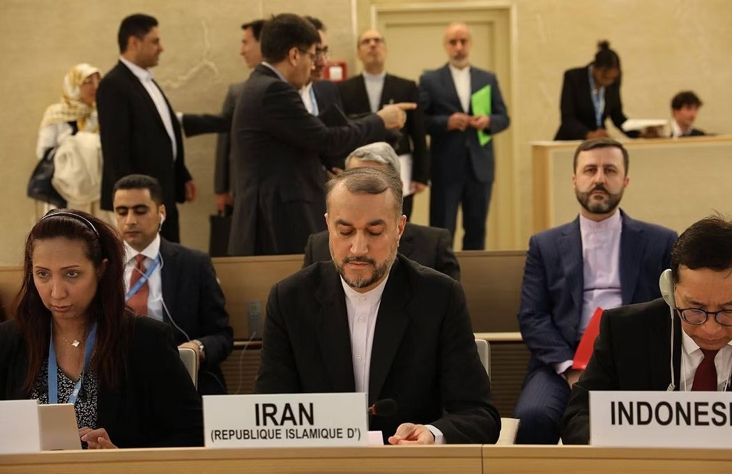 ايران تحذر الوكالة الدولية للطاقة الذرية وتتوعد 