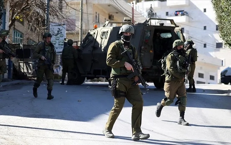 مقتل 3 فلسطينيين باقتحام الجيش الإسرائيلي لمدينة نابلس