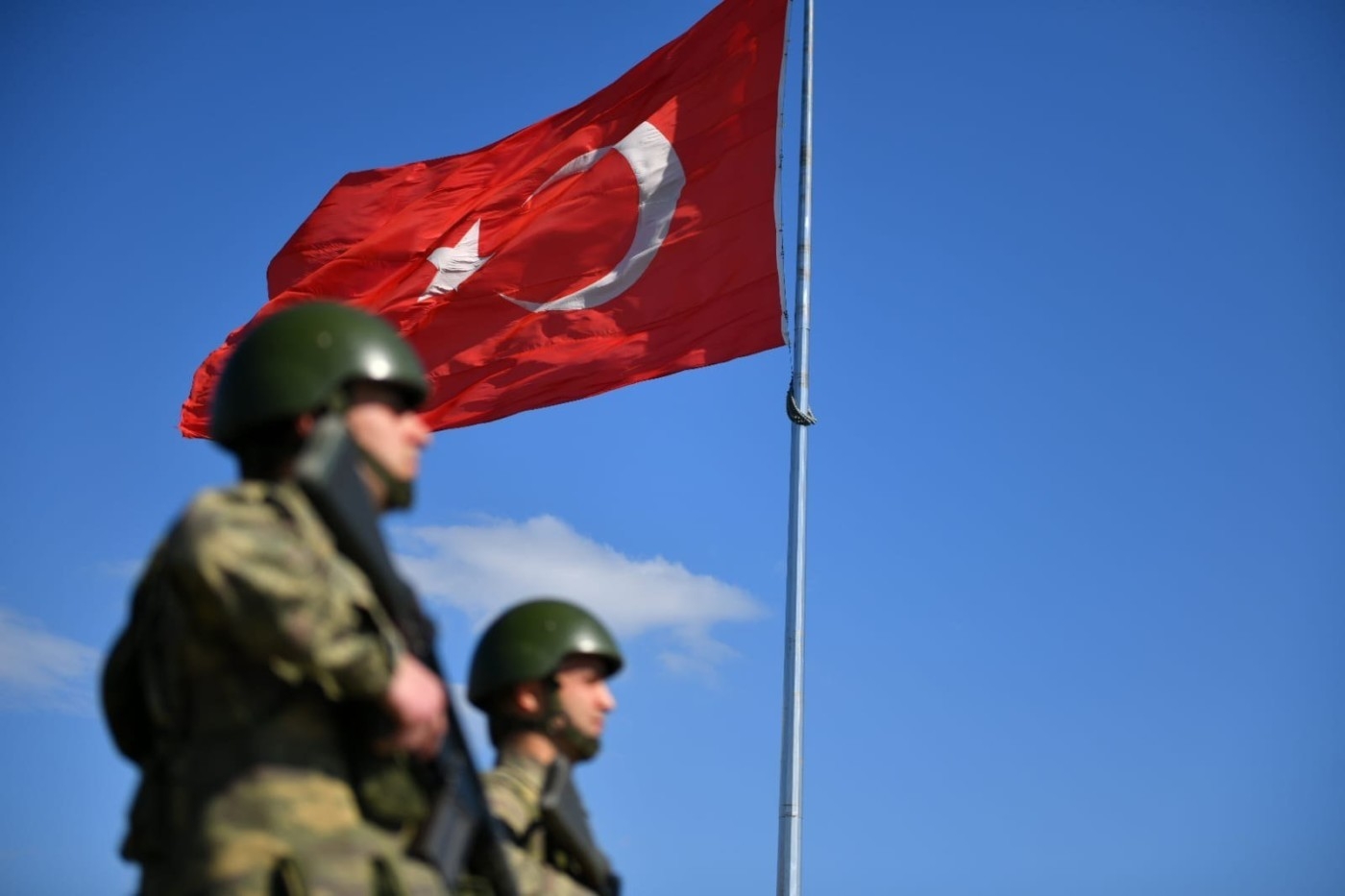 تركيا تحشد قواتها في حدود العراق واتهام كردي 