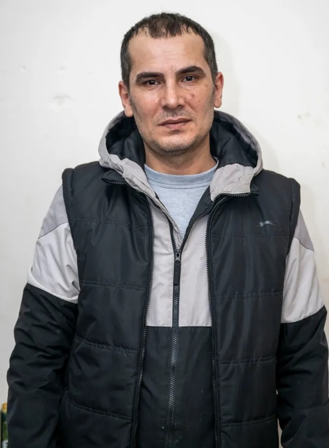 سُجن مرتين بالمخدرات.. لاجئ كردي يقاضي داخلية بريطانيا لمحاولة ترحيله الى العراق