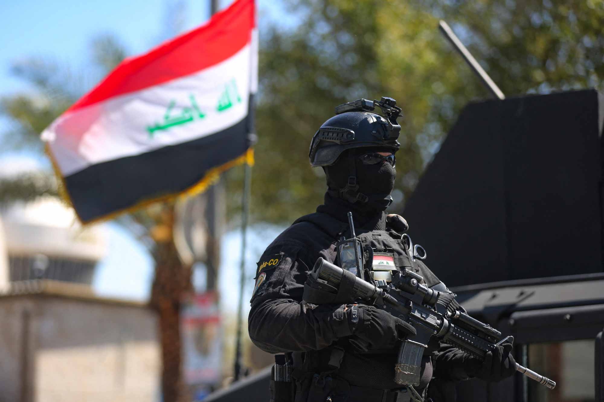 جهاز مكافحة الإرهاب يطيح بعنصرين من داعش ويدمر 14 وكرًا بين محافظتين