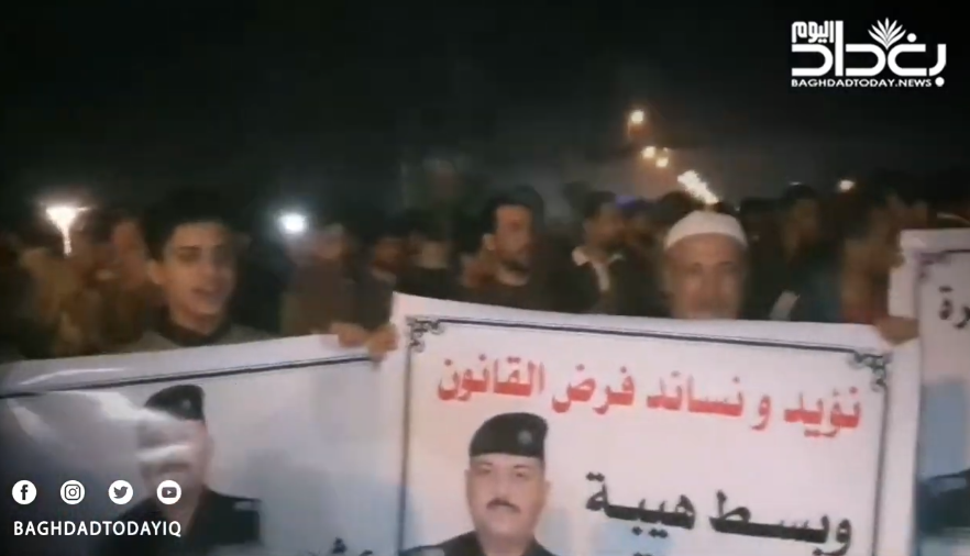 مسيرات ليلية شمال البصرة لتأييد قائد شرطتها في ردع الخارجين عن القانون (فيديو)