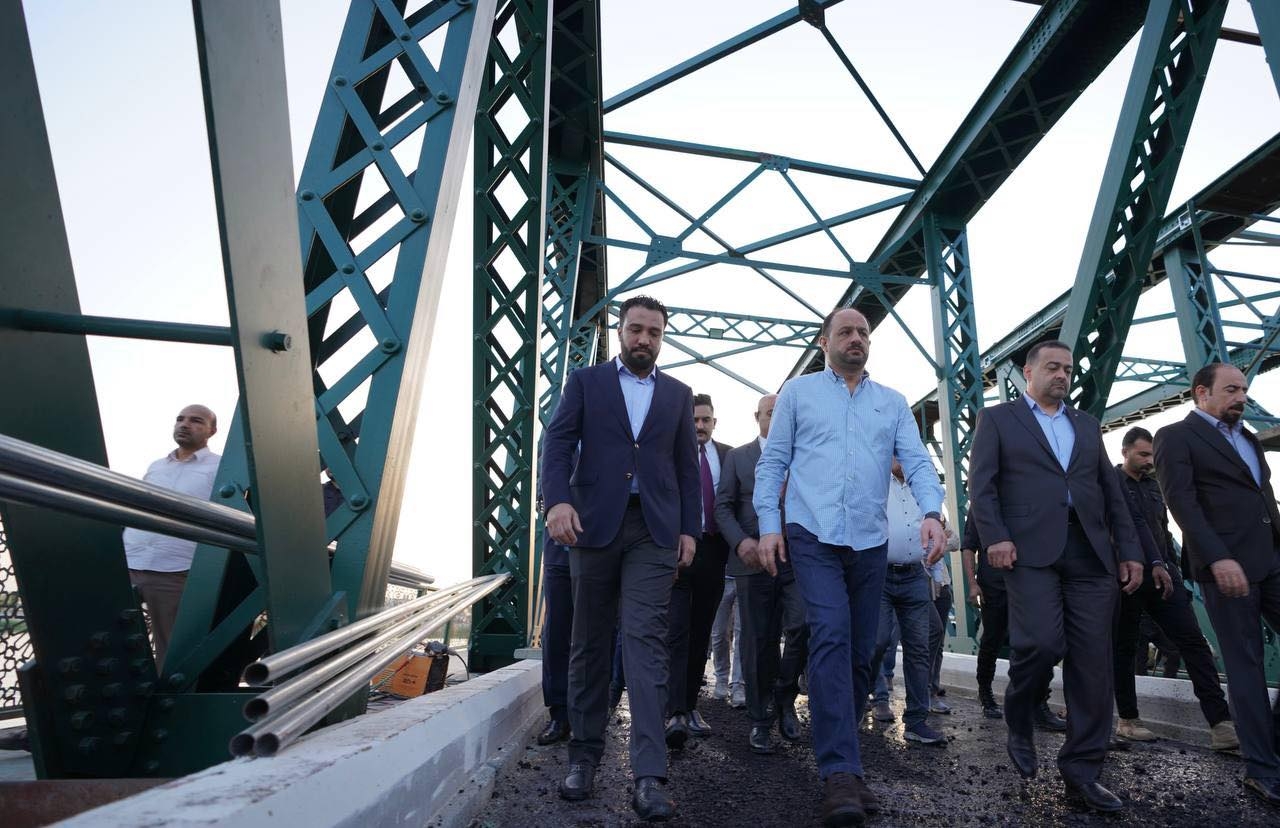 بالوثيقة.. لجنة تحقيقية لتحديد ومحاسبة الجهة المسؤولة عن انهيار جسر الفلوجة الحديدي
