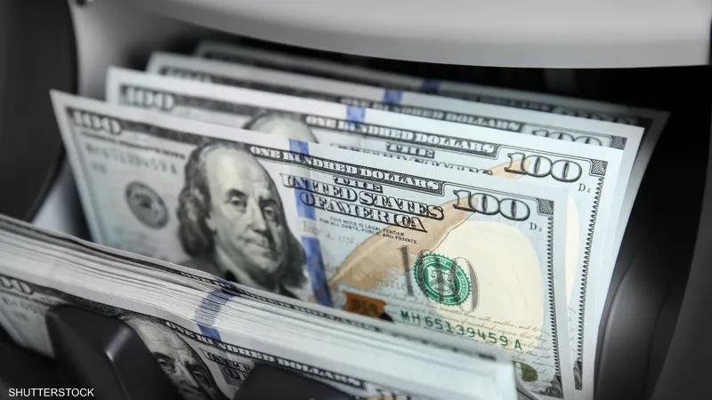الدولار يتراجع.. قائمة مسائية لأسعار الصرف في بغداد والمحافظات