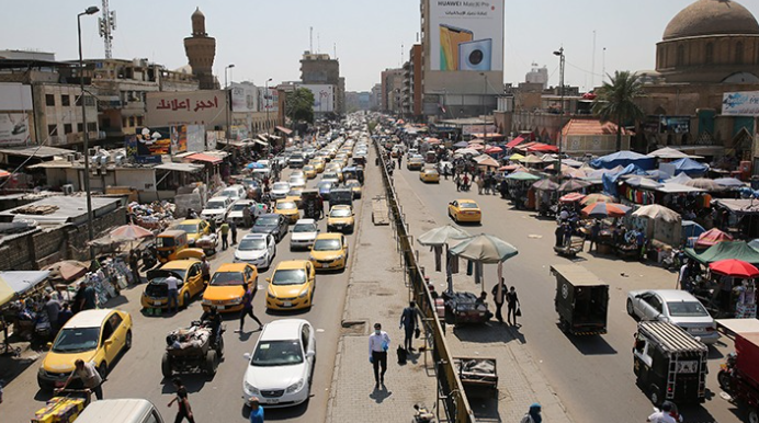 عضو مجلس بغداد: رمضان لم يخفف الزخم.. والعراقيون  يعانون في مراجعات الدوائر حتى الآن